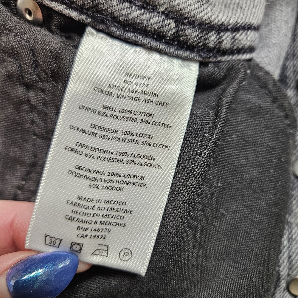 RE/DONE 90s High Rise Loose Jeans in Vintage Ash Grey - Picture 9 of 11